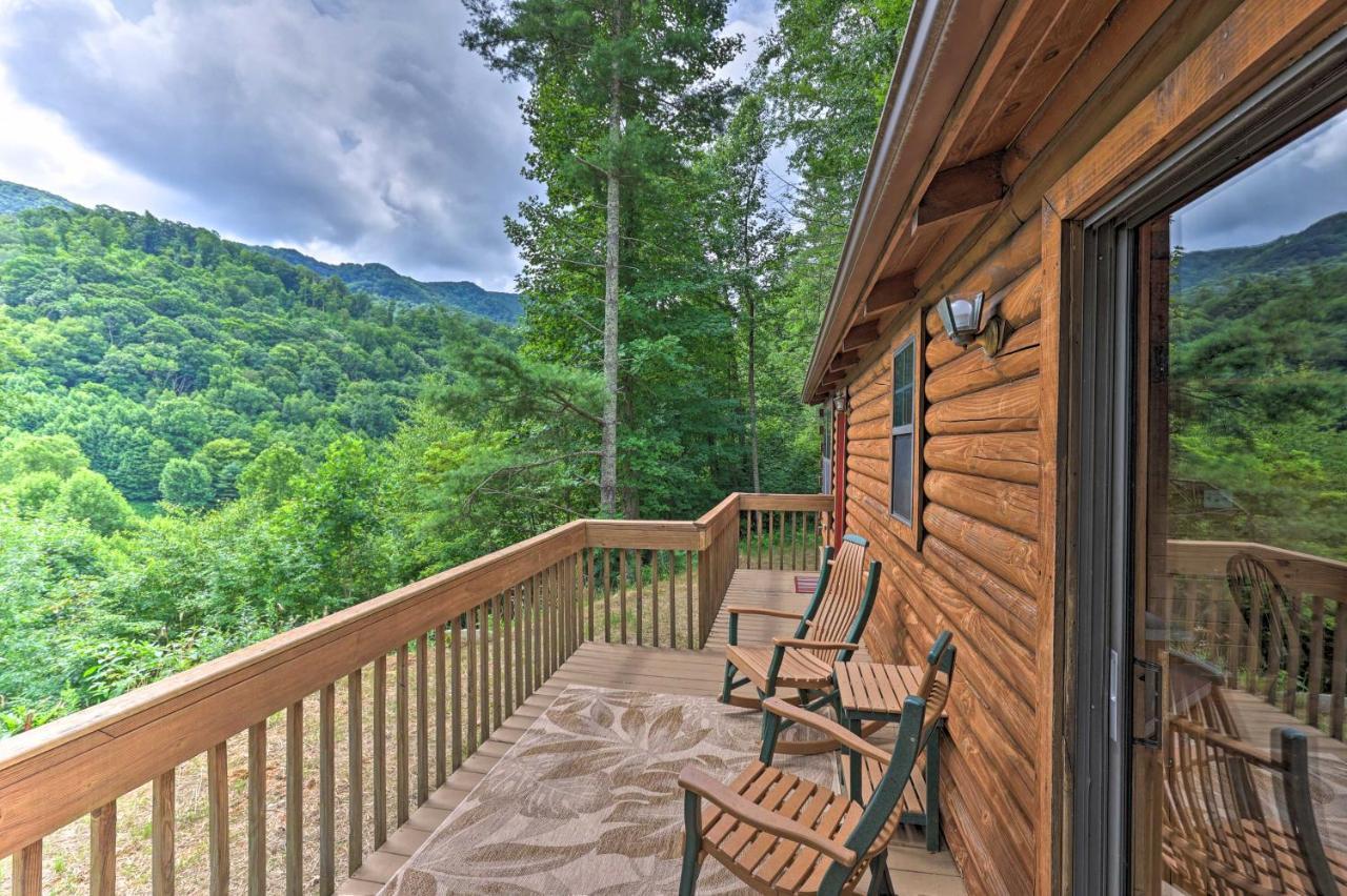 Quaint Log Cabin With Views Near West Jefferson Warrensville Luaran gambar
